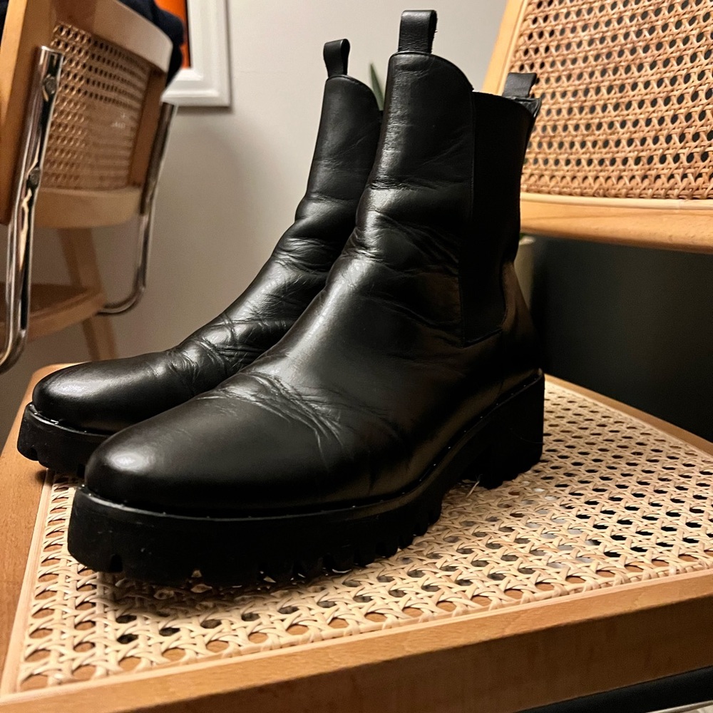 Freda Salvador Brooke boots size 9.5